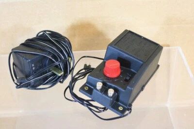 HORNBY R965 SPEED CONTROLLER 0 - 12 Volt POWER TRANSFORMER & 240 Volt INPUT nz - Image 1 of 3