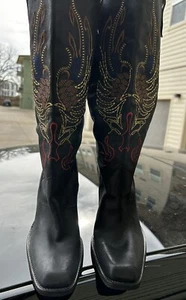 Gianni Bini Boots Black Suede Women's Sz 8 Medium Embroidered Western Southwest - Picture 1 of 7