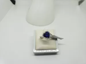 ANELLO DA DONNA CUORE CON ZIRCONI IN ORO BIANCO 18KT 2,5 GR. N.14 (5211) - Foto 1 di 12