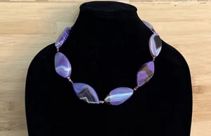 Splendida Collana Artigianale Agata Viola di Perline Annodate a Mano 21-33” - Foto 1 di 7