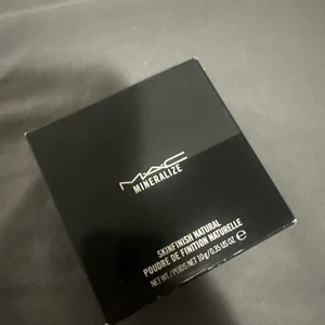 MAC MINERALIZE SKINFINISH NATURAL MEDIUM GOLDEN NEW - Picture 1 of 6