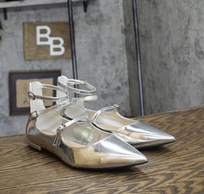 INC International Concepts Mujer Valan Triple Correa Pisos Gris Plateado 9M Foto 1 de 4