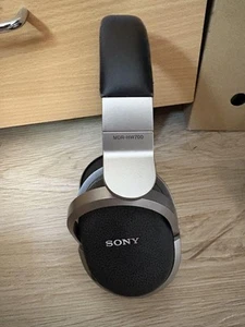 Sony MDR-HW700 Wireless Stereo Surround Headphone - Picture 1 of 2