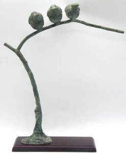 TOYO Corea Escultura de Bronce de 3 Pájaros en Rama Base de Madera de Caoba Escultura - Imagen 1 de 10