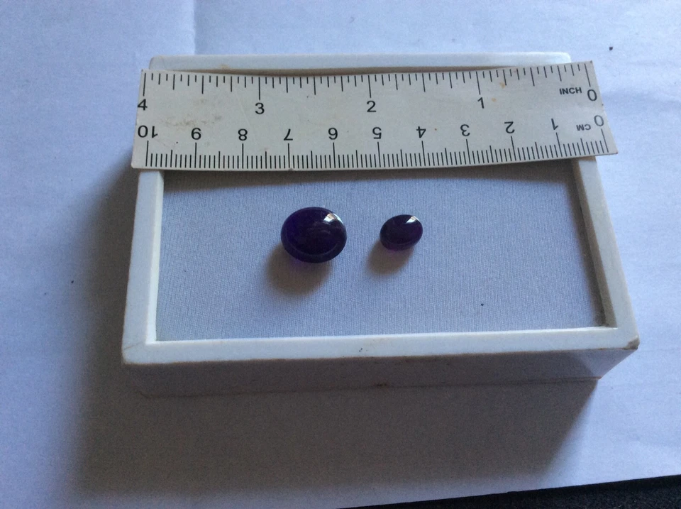  AMETISTA BRASILIANA CABOCHON  NATURALE   CARATI 11,7 - Immagine 1 di 1