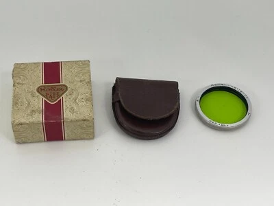 ROLLEI BAY ll HELLGRÜN (LIGHT GREEN) FILTER WITH LEATHER CASE - Image 1 of 4