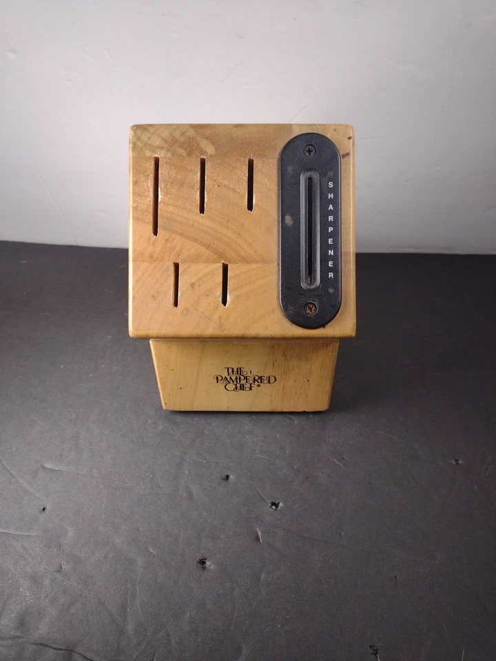 Pampered Chef Sharp N' Store Knife Block 5 Slot w/ Built In Sharpener - Image 1 of 4