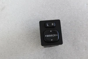 2000 2001 2002 2003 2004 2005 TOYOTA MR2 SPYDER MIRROR ADJUST SWITCH - Picture 1 of 9