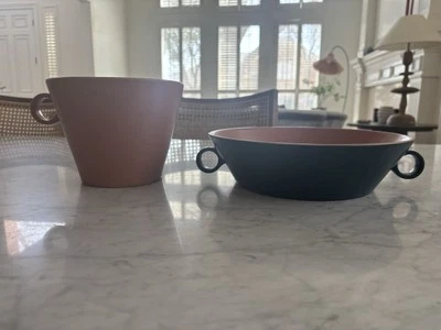 Caja y barril - Ensaladera rosa Ramona y cuenco bajo Ramona (hecho a mano) Foto 1 de 4