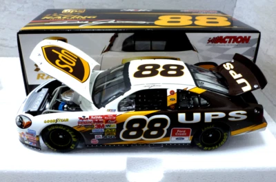 Coche diecast NASCAR Action 2003 Dale Jarrett #88 UPS Ford Taurus 1:24 Foto 1 de 4