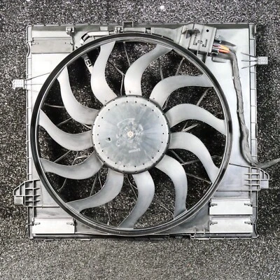 Mercedes ML GL Class Engine Cooling  Motor Radiator  Fan 12  19 A0999060800 W166 - Изображение 1 из 4