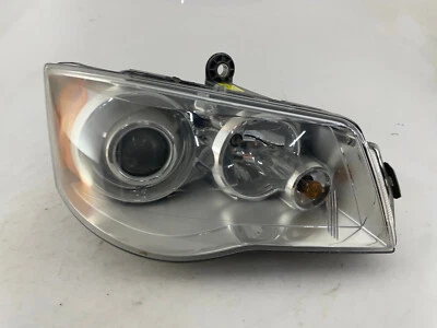 OEM | 2008 - 2016 Chrysler Town & Country HID Headlight (Right/Passenger) Foto 1 de 4