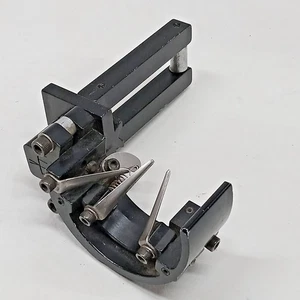 RARE VINTAGE BOW DOODLE LEFT HAND ARROW BOW REST PROFESSTIONAL METAL - Picture 1 of 11