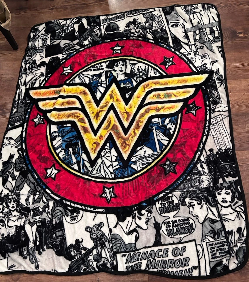 New Logo Wonder Woman Fleece Blanket DC Comics Throw Gift 50”x60” Box Lunch Excl - Image 1 of 4
