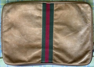 GUCCI Laptop Case ~ Vintage~*Extremely Rare*~Brown/Tan Suede Leather~YKK Zipper - Afbeelding 1 van 7
