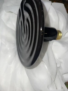250W 120V CERAMIC HEAT EMITTE BROODER INFRARED LAMP BULB REPTILE PET COOP 105mm - Picture 1 of 3