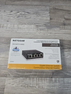 NETGEAR GS305-300PAS 5-port Gigabit Ethernet Unmanaged Switch (GS305) SEALED - Image 1 of 4