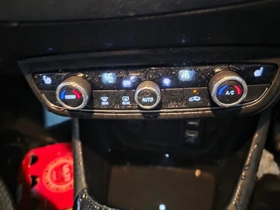2022 VAUXHALL CROSSLAND ELITE P1MO MK1 CLIMATE CONTROL PANEL+TRIM REF774 - Image 1 of 4