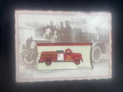 1954 AHRENS-FOX FIRE TRUCK Reader's Digest Die Cast Made In 2000 NIB - Image 1 of 4