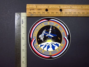 NASA Shuttle Mir Sticker US Russia Human Spaceflight Apollo Soyuz Vtg Orig - Picture 1 of 2