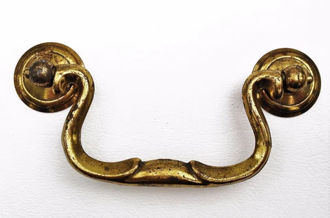 Chippendale Vintage Antique Hardware Drawer Pull Brass Swan Neck 3 1/2” centers Cover