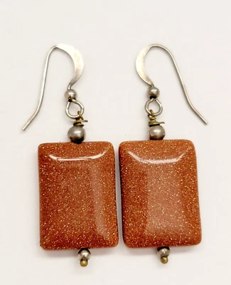 Pendientes colgantes rectangulares enchapados en plata de piedra dorada brillante de 1,5" L Foto 1 de 4