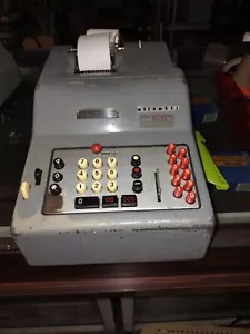 ALTER RECHNER OLIVETTI DIVUMMA 14 ANTIKER RECHNER NICHT FUNKTIONSFÄHIG - Bild 1 von 2