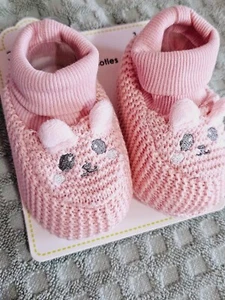 First Steps By Stepping Stones Knitted Booties Infants 3-6 Months Pink Bunnies - Picture 1 of 3