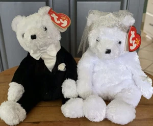 TY Beanie Babies - SET OF 2 WEDDING BEARS Bride & Groom- NMWMTs Plush 2004 Heart - Picture 1 of 5