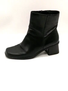 Madeline Boots Womens Favor Black 7 Ankle Bootie Shoe Leather Side Zip Stretch - Picture 1 of 11
