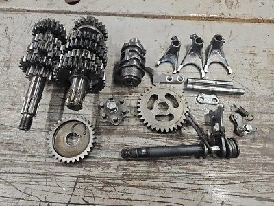 1993 Kawasaki KX80 KX100 OEM КОРЗИНА СЦЕПЛЕНИЯ СТУПИЦА вилка переключения передач двигателя - Изображение 1 из 4