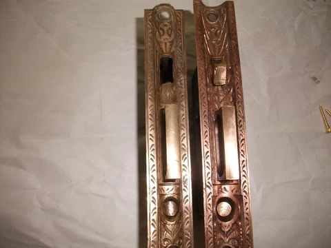 Pr. ASTRAGAL Pocket Door Lock+KEY+Escutcheons 7  1/2"x 1  1/4"x 1/8"T FPNo brand Cover
