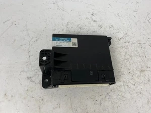 Toyota Mirai AC Temperature Amplifier Control Module Unit 88650-62043 - Picture 1 of 7