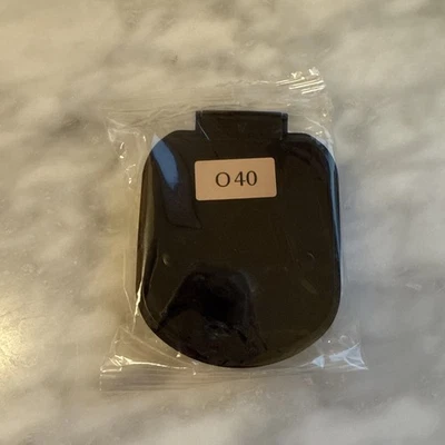 New Shiseido Advanced Hydro-Liquid Compact O40 SPF 15/.42oz Natural fair ochre - Image 1 of 2