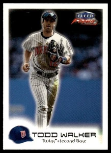 2000 Fleer Focus Todd Walker Minnesota Twins #47 - Picture 1 of 2
