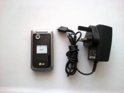 LG GB220 mobile phone,Tmobile--(EE network)... - Image 1 of 4