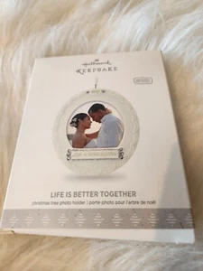 2017 Hallmark Andenken Ornament Life is Better Together Fotohalter Neu im Karton - Bild 1 von 2