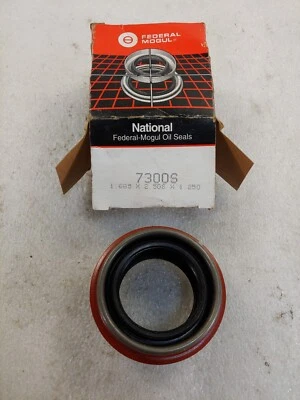Federal Mogul National Oil Seal 7300-S OEM NEW Foto 1 de 4