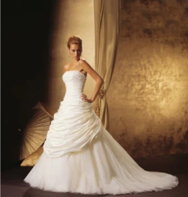 Justin Alexander Ivory size 12 wedding dress - Image 1 of 4