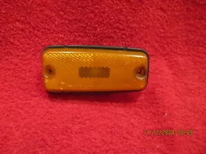 1979-1985 TOYOTA CELICA SUPRA FACTORY OEM ONE AMBER SIDE MARKER LIGHT FREE SHIPP - Picture 1 of 8