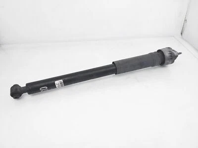 Amortiguador de puntal derecho pasajero trasero mercedes-benz c300 2008-2014 Foto 1 de 4