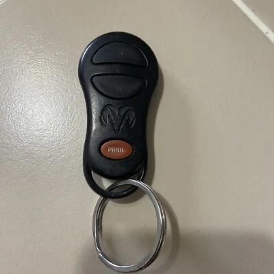 Mando a distancia sin llave Dodge Ram 3500 control camioneta pickup llavero 1999 2000 2001 2002 Foto 1 de 2