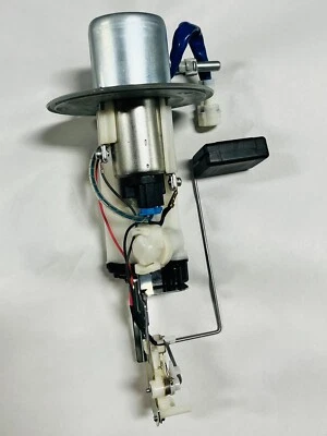 NEW 2008-2012 SUZUKI HAYABUSA GSX1300R GENUINE OEM FUEL PUMP GAS 15100-15H00 - Изображение 1 из 4