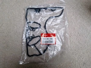 New Genuine Honda ST1300 Head Cover Gasket 2002 2014 - Picture 1 of 1