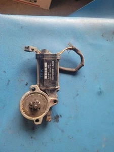 88 89 90 91 92 93 94 LINCOLN CONTINENTAL LEFT POWER WINDOW MOTOR FRONT 61011 - Picture 1 of 3