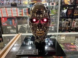Icons Terminator 2 T-800 Endo Skull - 1:1 Lifesize Prop Replica - Rare #252 - Bild 1 von 8