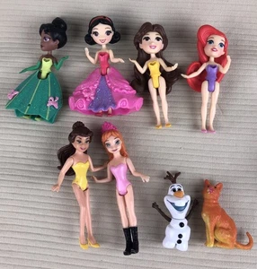 Lotto 8 Mini Bambole Principesse Piccolo Regno Polly Pockets Disney Lotto Hasbro - Foto 1 di 5