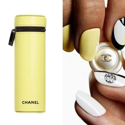 Кожаный держатель щетки Chanel - Изображение 1 из 4