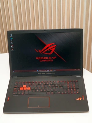 ASUS ROG Strix GL702VM gaming laptop, i5 6th gen., GeForce GTX 1060, 16GB RAM - Image 1 of 4
