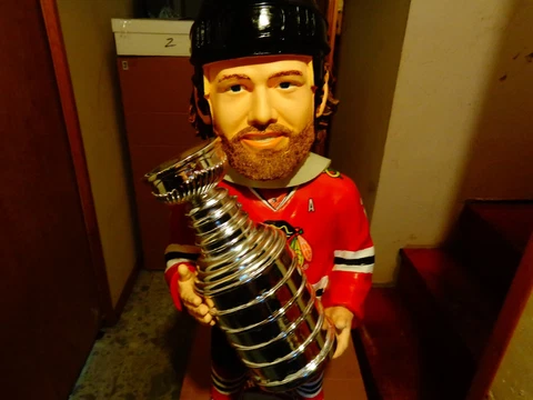 DUNCAN KEITH CHICAGO BLACKHAWKS 3 FOOT BOBBLE FOREVER COLLECTIBLES STANLEY Cover